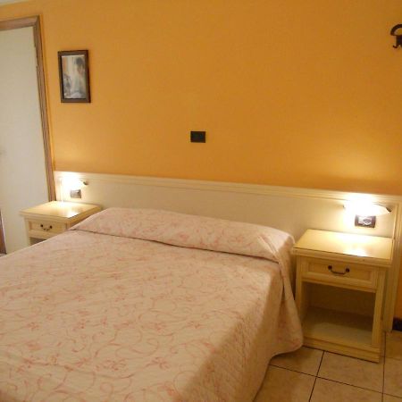 Hotel Salus Montecatini Terme Buitenkant foto