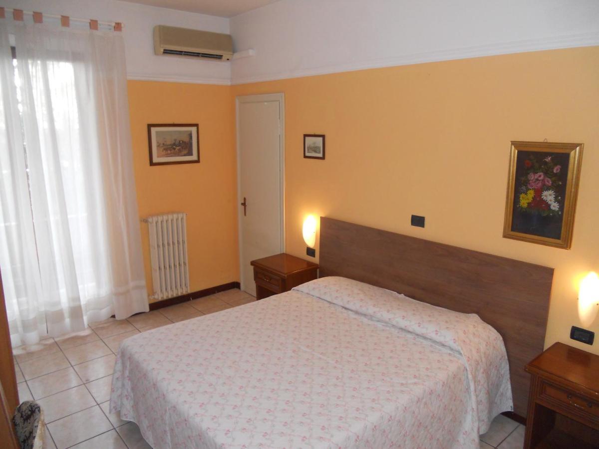 Hotel Salus Montecatini Terme Buitenkant foto