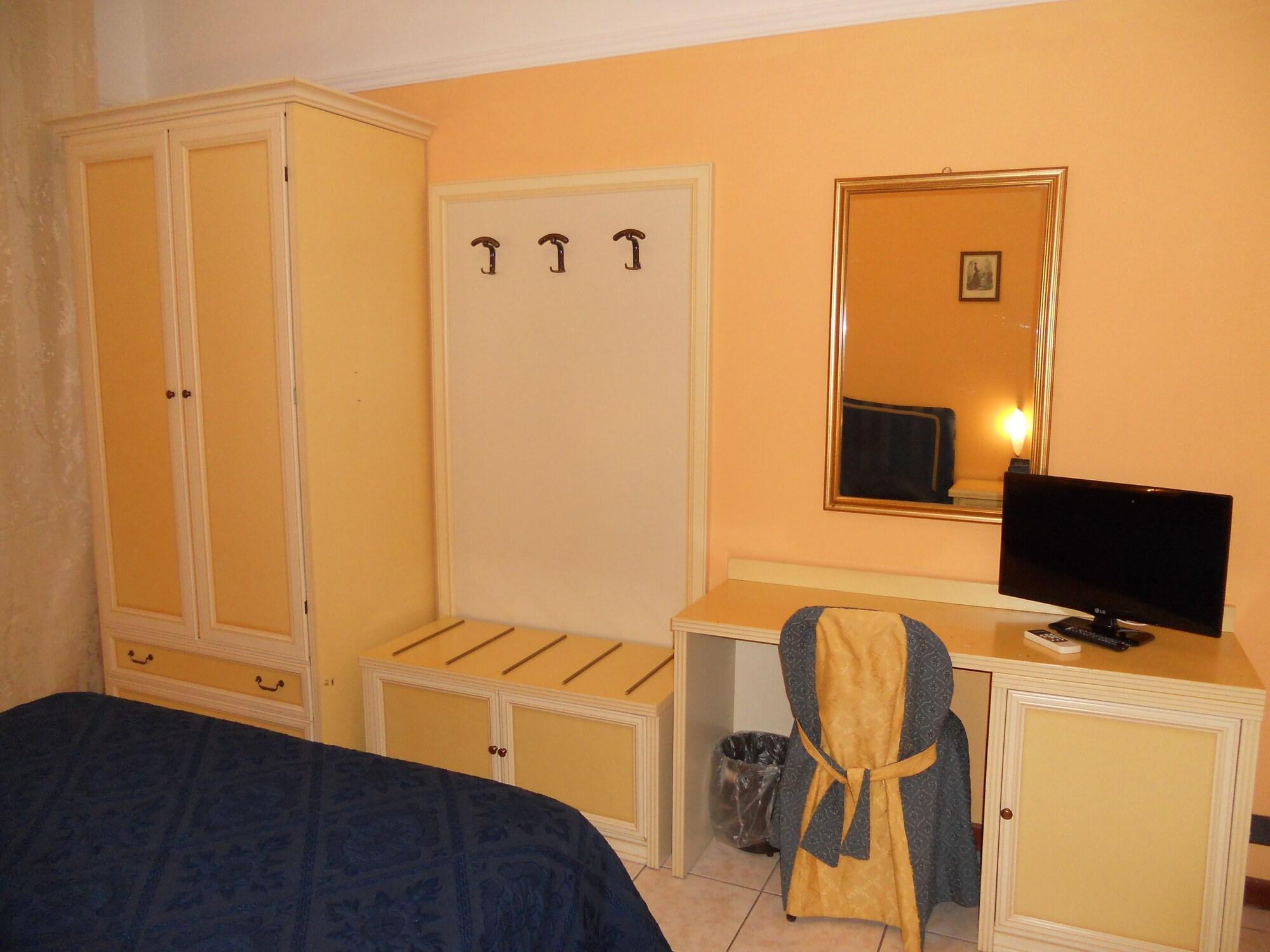 Hotel Salus Montecatini Terme Buitenkant foto