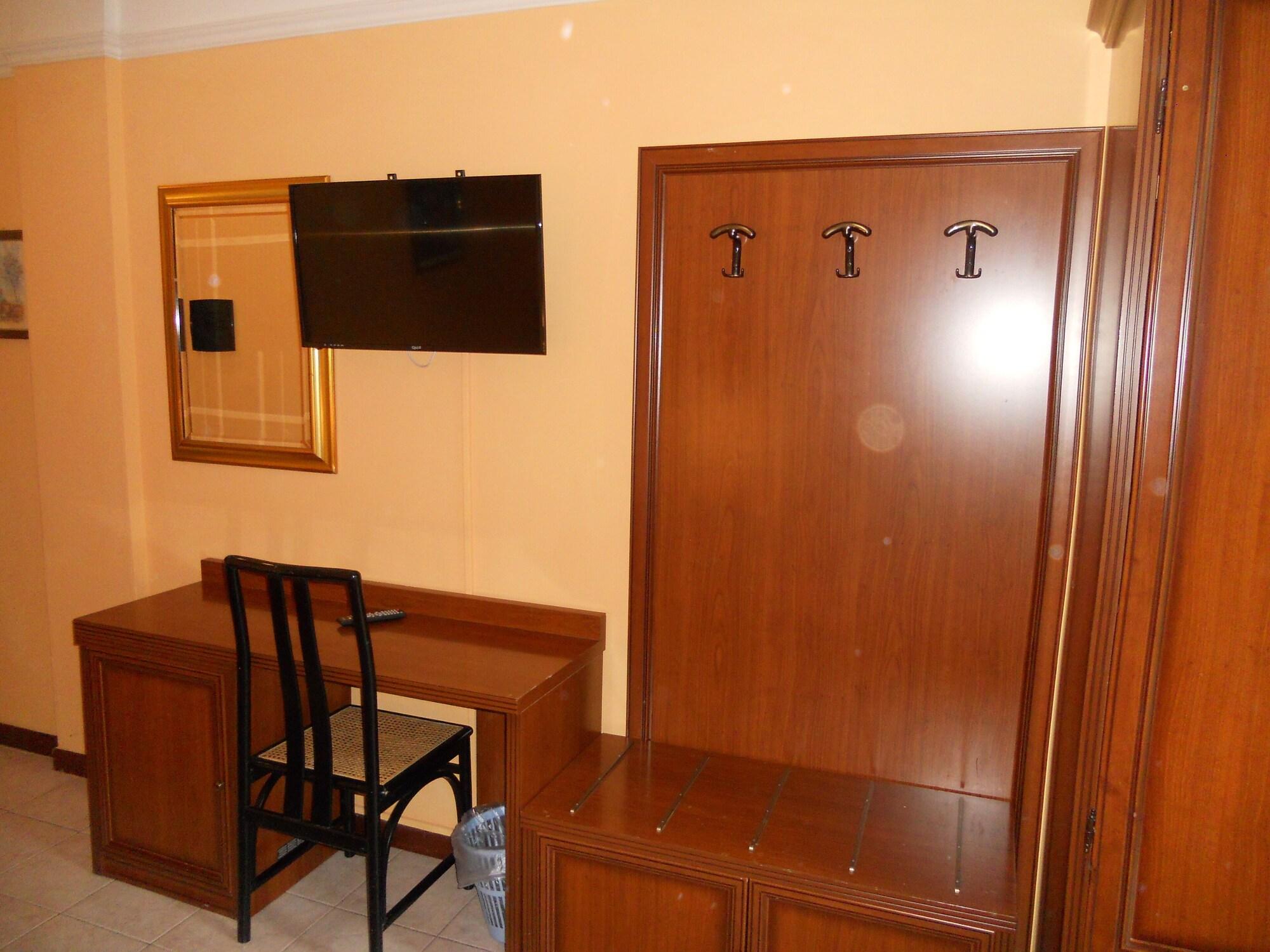 Hotel Salus Montecatini Terme Buitenkant foto